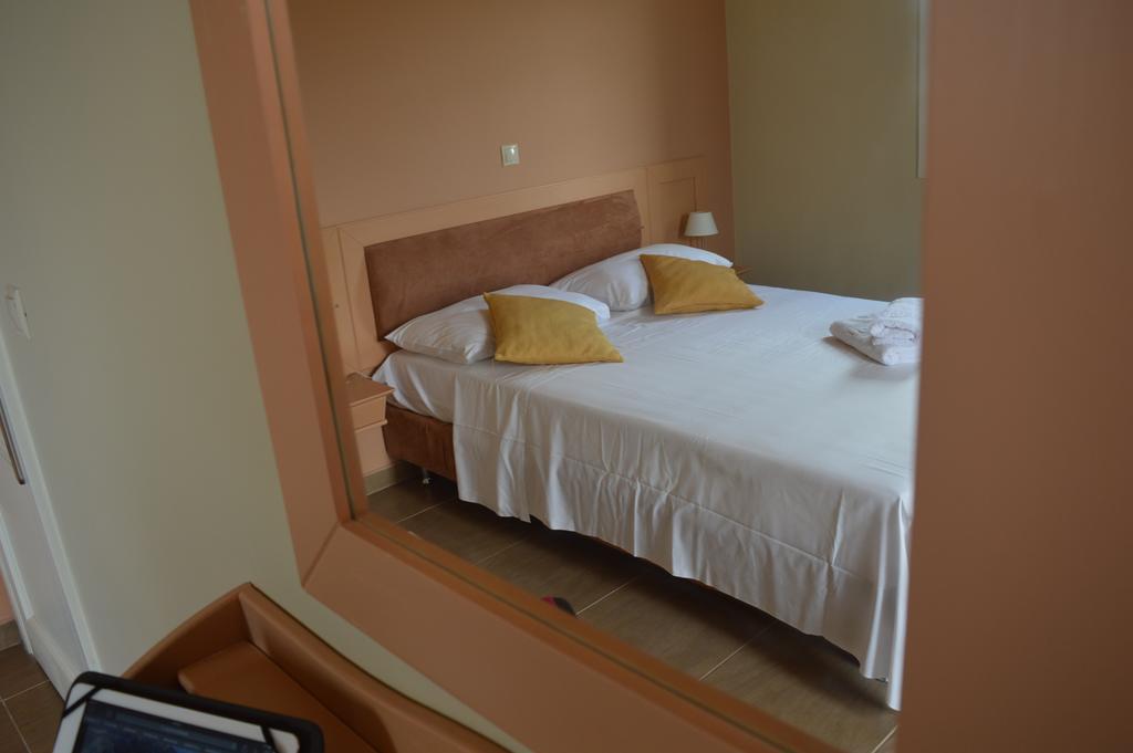 Mel'S Apartments Pesádha المظهر الخارجي الصورة